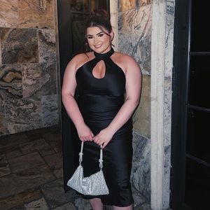 Hollywood Star Satin Midi Dress - Black